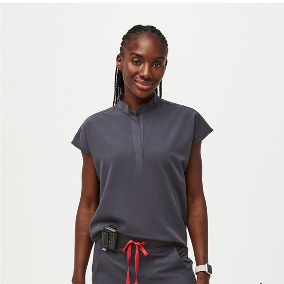 Figs Tops Figs Set Zamora Jogger Rafaela Top In Charcoal Poshmark